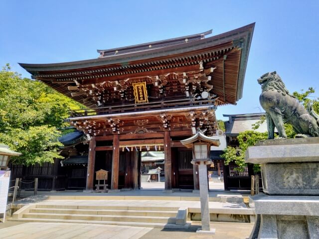 宮地嶽神社のご利益・光の道・御朱印・アクセスガイド
