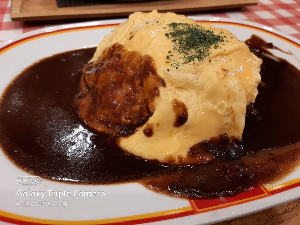 スパゲティのパンチョのオムチーズカレー