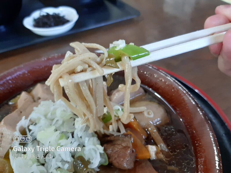 けんちんそばのかけ。具沢山です。