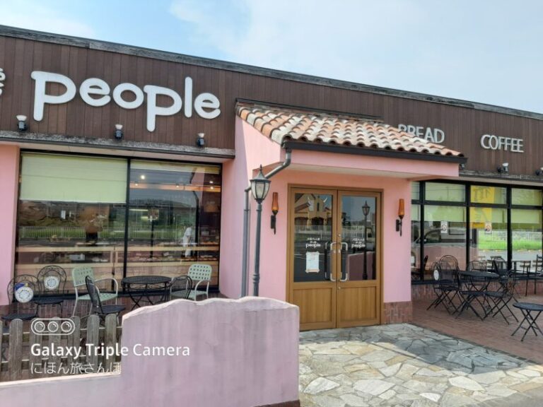 石窯パン工房ぴーぷる増田新田店のカレーパンとハムチーズパンをレビュー