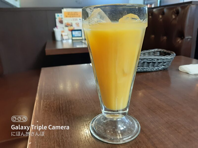 モーニングセットのオレンジと織姫ブレンドコーヒー