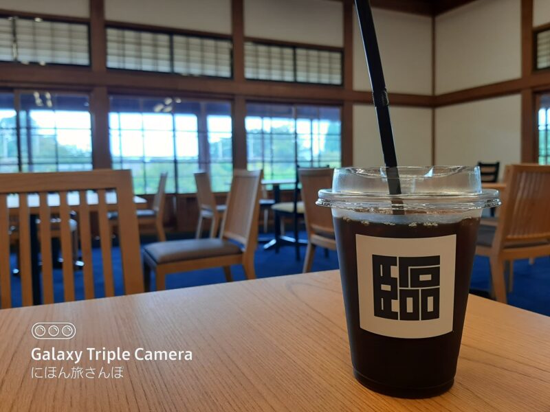 併設カフェでひと休み