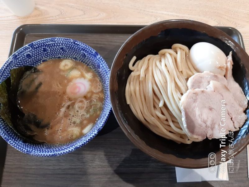 フードロッジのテラス席（次念序）