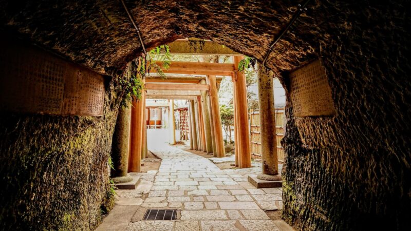 銭洗弁財天宇賀福神社は日本遺産!金運と歴史のご利益を解説