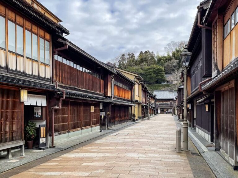 ひがし茶屋街の回り方｜浅野川大橋を起終点に巡る公式紹介コースと散策の注意点