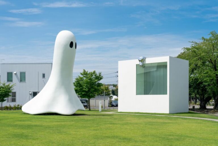 十和田市現代美術館の見どころは？作品・料金・所要時間