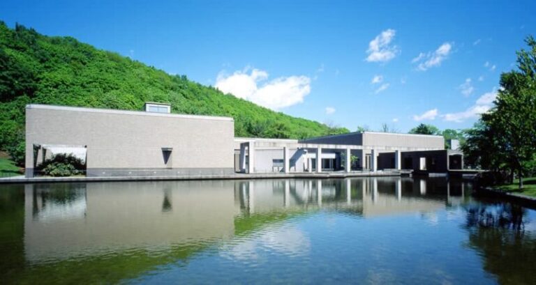 札幌芸術の森美術館の見どころ｜野外美術館も楽しむ完全ガイド