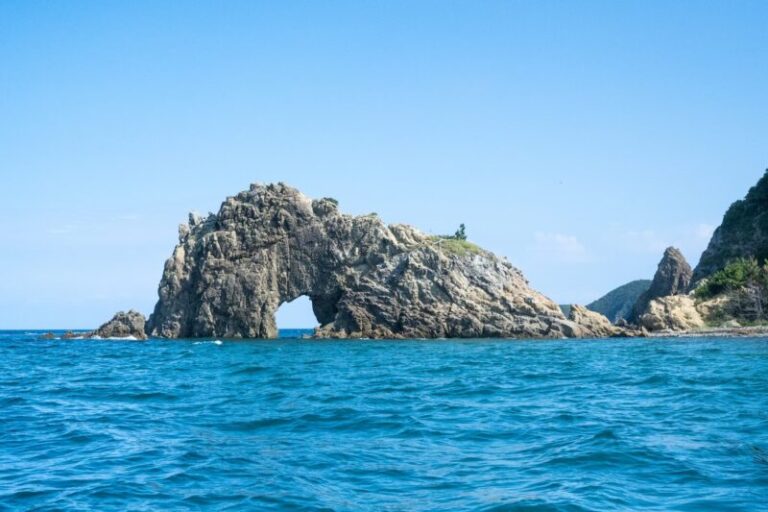 青海島観光汽船を徹底ガイド！料金・コース・予約・見どころ