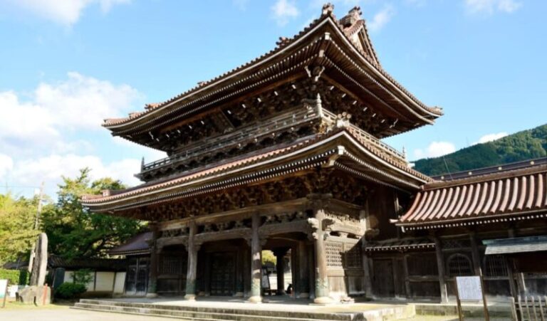 井波別院瑞泉寺の見どころと彫刻・拝観・アクセスガイド