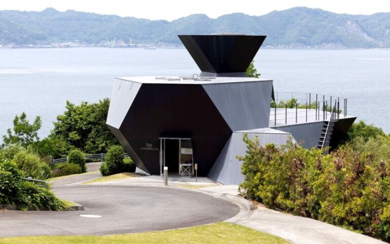今治市伊東豊雄建築ミュージアムの見どころ・料金