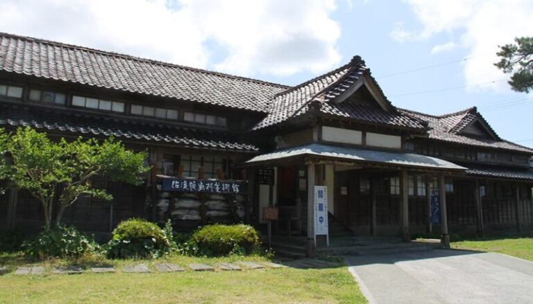 佐渡版画村美術館の見どころ・料金・アクセスガイド