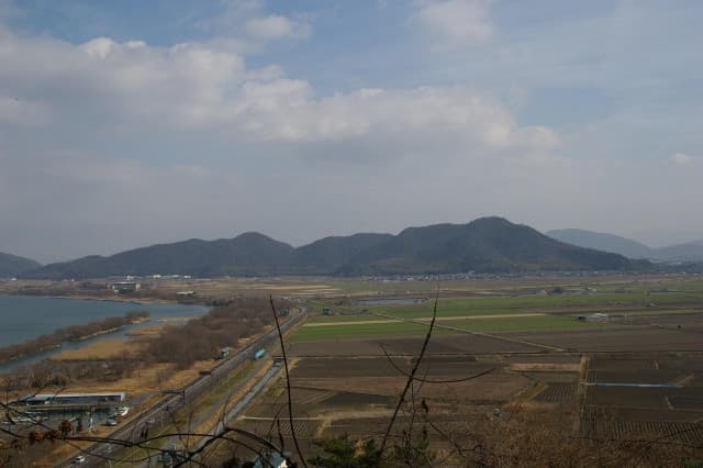 八幡山城跡の見どころと歴史!ロープウェー・アクセスガイド