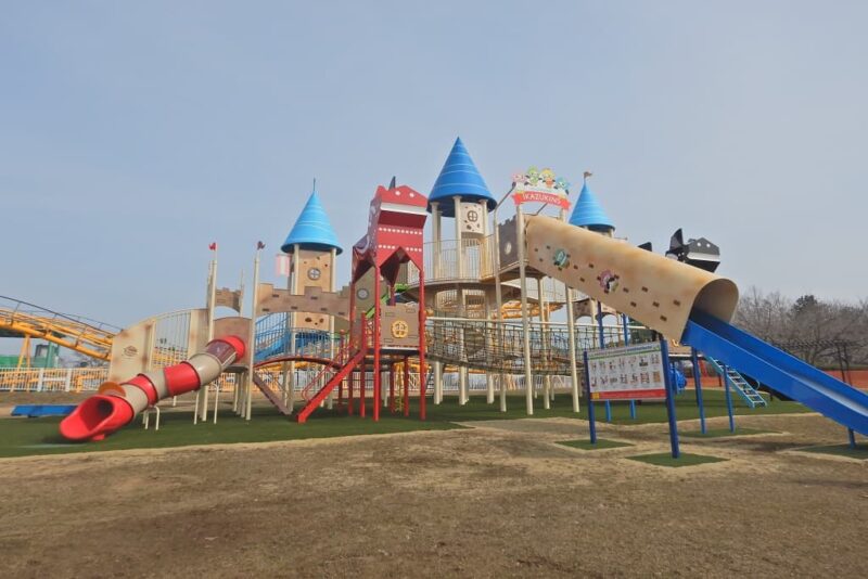 八戸公園こどもの国の料金・遊具・楽しみ方ガイド