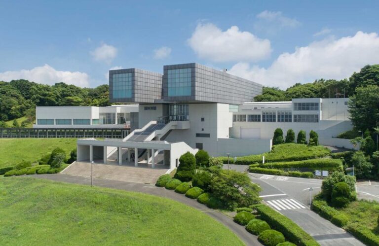 北九州市立美術館 本館の見どころ・料金・アクセス