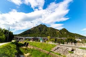 右田ヶ岳城跡の歴史と見どころ・登山ガイド
