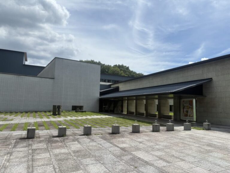 宇都宮美術館の見どころ｜森とアートを楽しむ