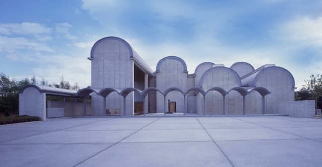 富岡市立美術博物館・福沢一郎記念美術館の見どころ