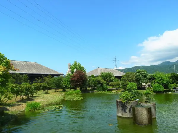 百河豚美術館の見どころ・料金・庭園・アクセスガイド