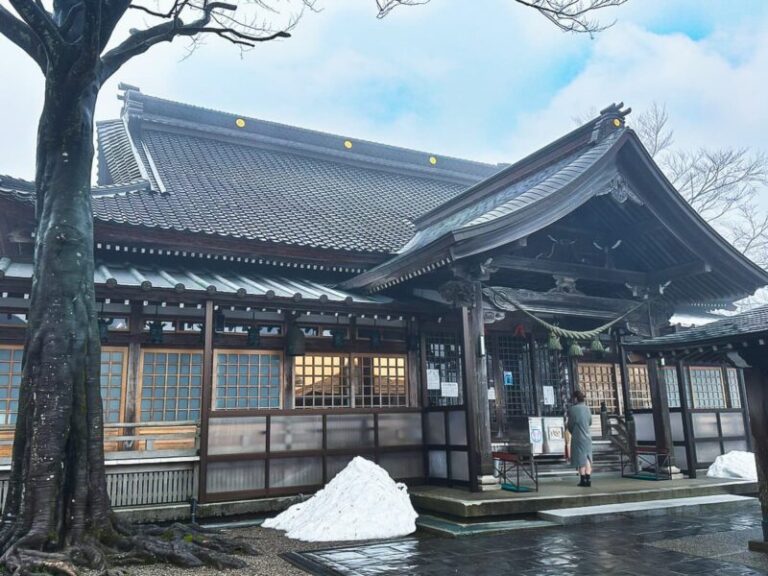 倶利迦羅不動寺（山頂本堂）の見どころ・ご利益・アクセスガイド
