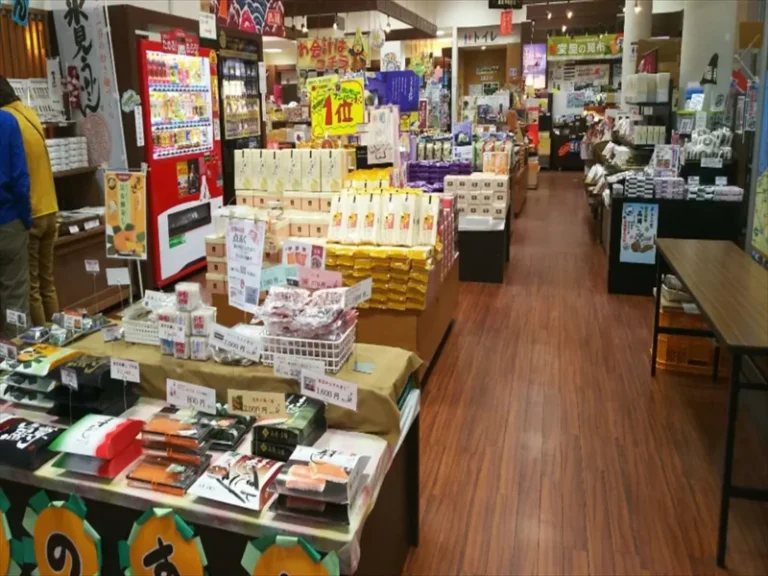 道の駅 万葉の里 高岡のグルメ・お土産・見どころ