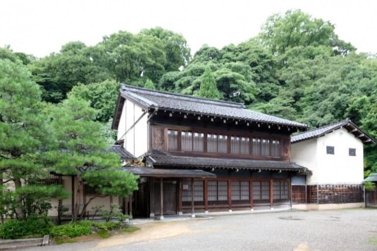 金沢市立中村記念美術館の見どころ・料金・茶室ガイド
