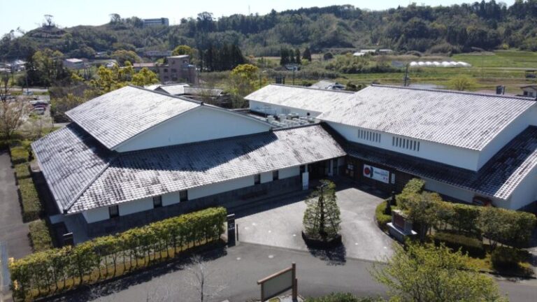 高鍋町美術館の見どころ・料金・アクセスガイド